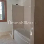 Affitto 2 camera appartamento di 65 m² in Paderno Dugnano