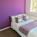 Rent 4 bedroom house in Yorkshire And The Humber