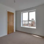 Rent 2 bedroom flat in Leicester