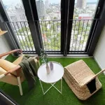 Rent 1 bedroom apartment of 57 m² in Bangkok