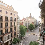 Rent a room of 250 m² in barcelona