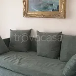 Rent 2 bedroom apartment of 85 m² in Napoli