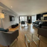 Rent 2 bedroom flat of 969 m² in Glasgow