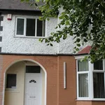 Rent 8 bedroom house in East Midlands