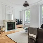 Rent 3 bedroom apartment of 133 m² in paris