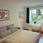 Miete 3 Schlafzimmer wohnung von 70 m² in Frankfurt am Main