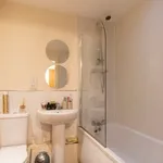 Rent 1 bedroom apartment in West Midlands