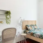 Rent a room in lisbon