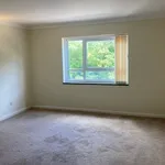 Rent 2 bedroom apartment in Swansea