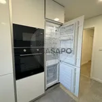 Rent 2 bedroom apartment of 95 m² in Amadora