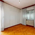 Rent 4 bedroom apartment of 122 m² in Torino