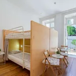 Rent 10 bedroom apartment in porto