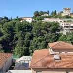 Appartement de 830 m² avec 1 chambre(s) en location à Nice