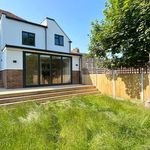 Rent 5 bedroom house in South East England