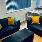 Rent 7 bedroom house in Hull