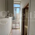 Rent 5 bedroom apartment of 121 m² in Andria