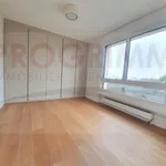 Miete 6 Schlafzimmer haus von 220 m² in Geneva