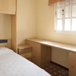 Rent 5 bedroom house in Seville