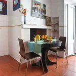 Rent 3 bedroom apartment of 60 m² in lisbon