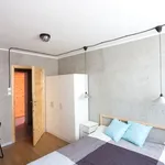 Rent 2 bedroom apartment of 43 m² in Poznan