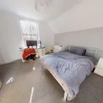 Rent 5 bedroom house in East Midlands