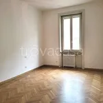 Rent 5 bedroom apartment of 210 m² in Milano