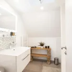 Rent a room of 238 m² in Berlin