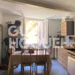 Maison de 61 m² avec 2 chambre(s) en location à Saint-Maximin-la-Sainte-Baume