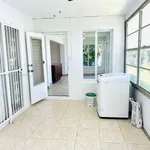 Rent 2 bedroom house of 95 m² in Broward County