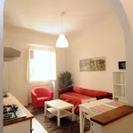 Rent 1 bedroom apartment in Florence