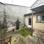 Rent 2 bedroom house of 53 m² in Saint-Laurent-de-Cognac