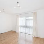 Rent 2 bedroom flat in Epping Forest