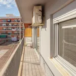 Alquilar 3 dormitorio apartamento en Valencia