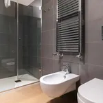 Rent 2 bedroom apartment of 45 m² in Milan