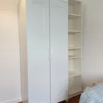 Rent 3 bedroom apartment in Lisbon