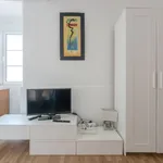 Rent 2 bedroom apartment in Lisbon