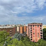 Rent 3 bedroom apartment of 70 m² in Milano