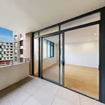 Rent 2 bedroom apartment in Western Sydney