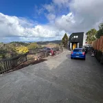 Rent 6 bedroom house in Waitākere Ranges