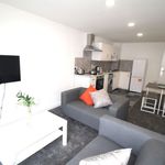 Rent 3 bedroom flat in Yorkshire And The Humber