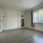 Rent 3 bedroom flat in West Midlands