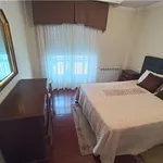 Alquilo 3 dormitorio apartamento de 80 m² en O Milladoiro