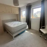 Rent 2 bedroom flat in South East England