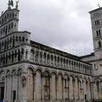 Rent 4 bedroom apartment of 70 m² in Lucca