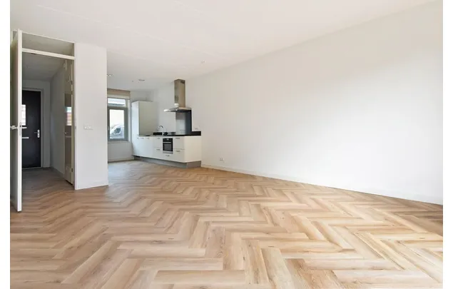 Huur 5 slaapkamer huis van 128 m² in Den Haag