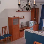 Alquilo 3 dormitorio casa de 90 m² en Huelva']