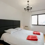 Rent 1 bedroom apartment of 65 m² in Paris