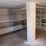 Affitto 5 camera appartamento di 195 m² in Savona