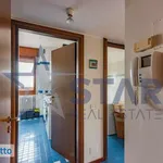 Rent 4 bedroom apartment of 170 m² in Milan