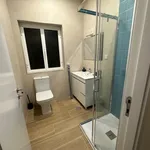 Rent 4 bedroom apartment in Porto